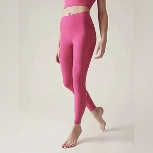 NWOT Athleta Transcend Stash Tight Salvia Pink Yoga Sport Run Size Medium
